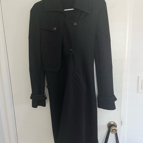 VINTAGE BALENCIAGA TRENCH WITH BEAUTIFUL DETAILING. - Picture 3 of 8